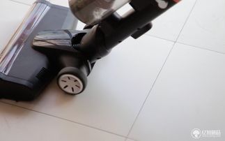 深入測評 萊克魔潔M12智能家用吸塵器，構建健康家庭清潔體系